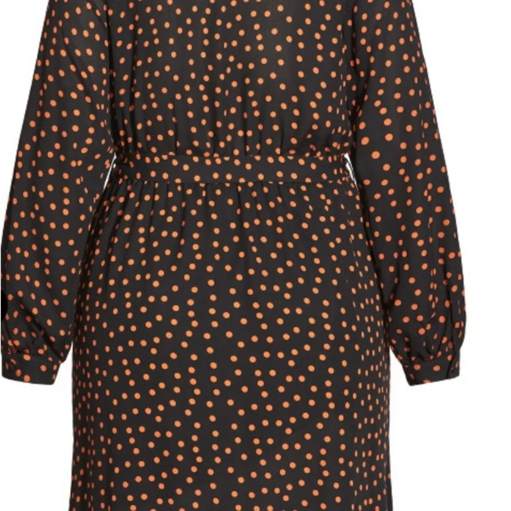 CITY CHIC
Amber Spot Mini Dress long sleeve - color Amber Size 24 - Picture 6 of 6